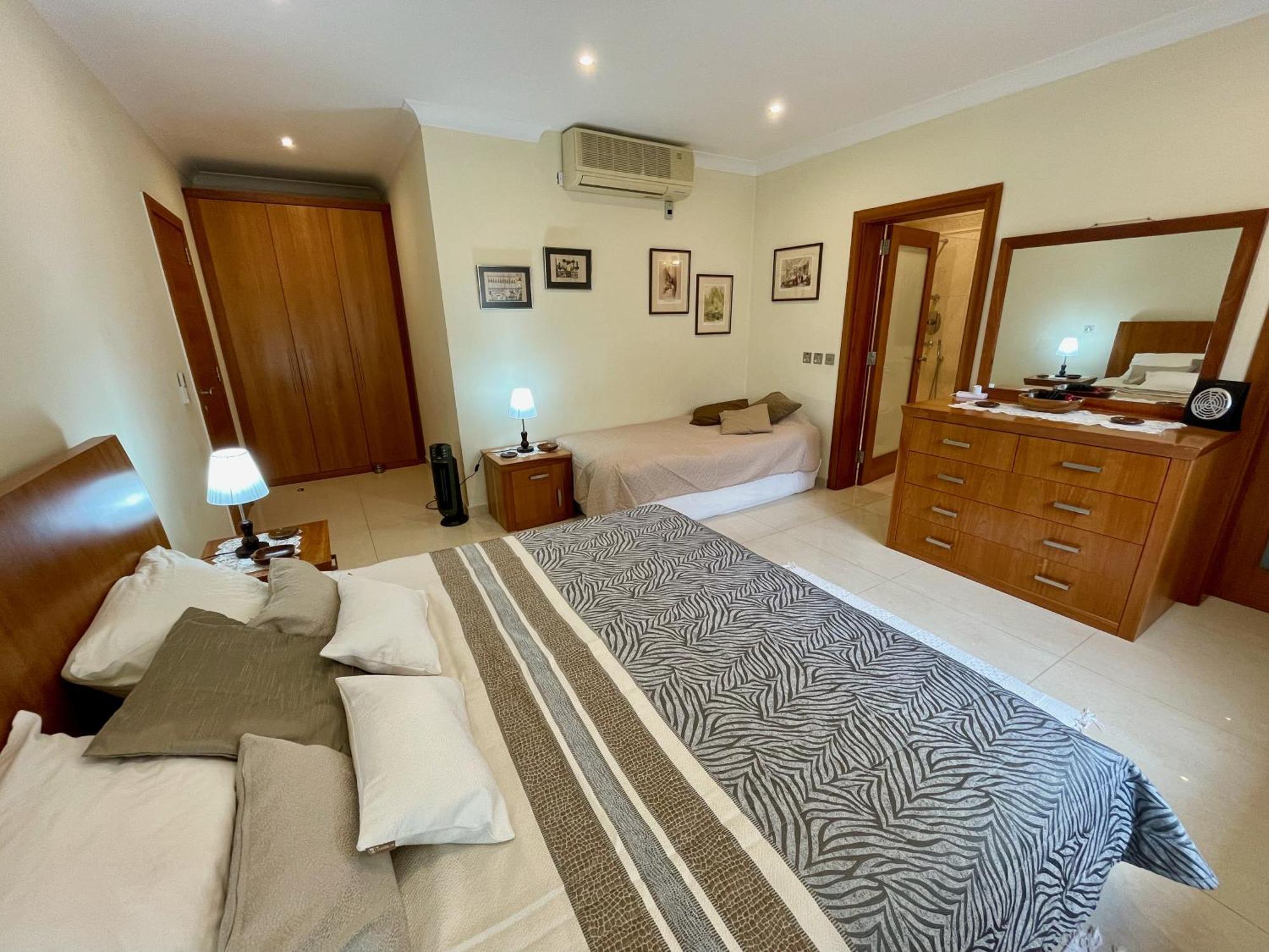 Spacious Luxurious Apartment With Seaview Mellieħa Exterior foto