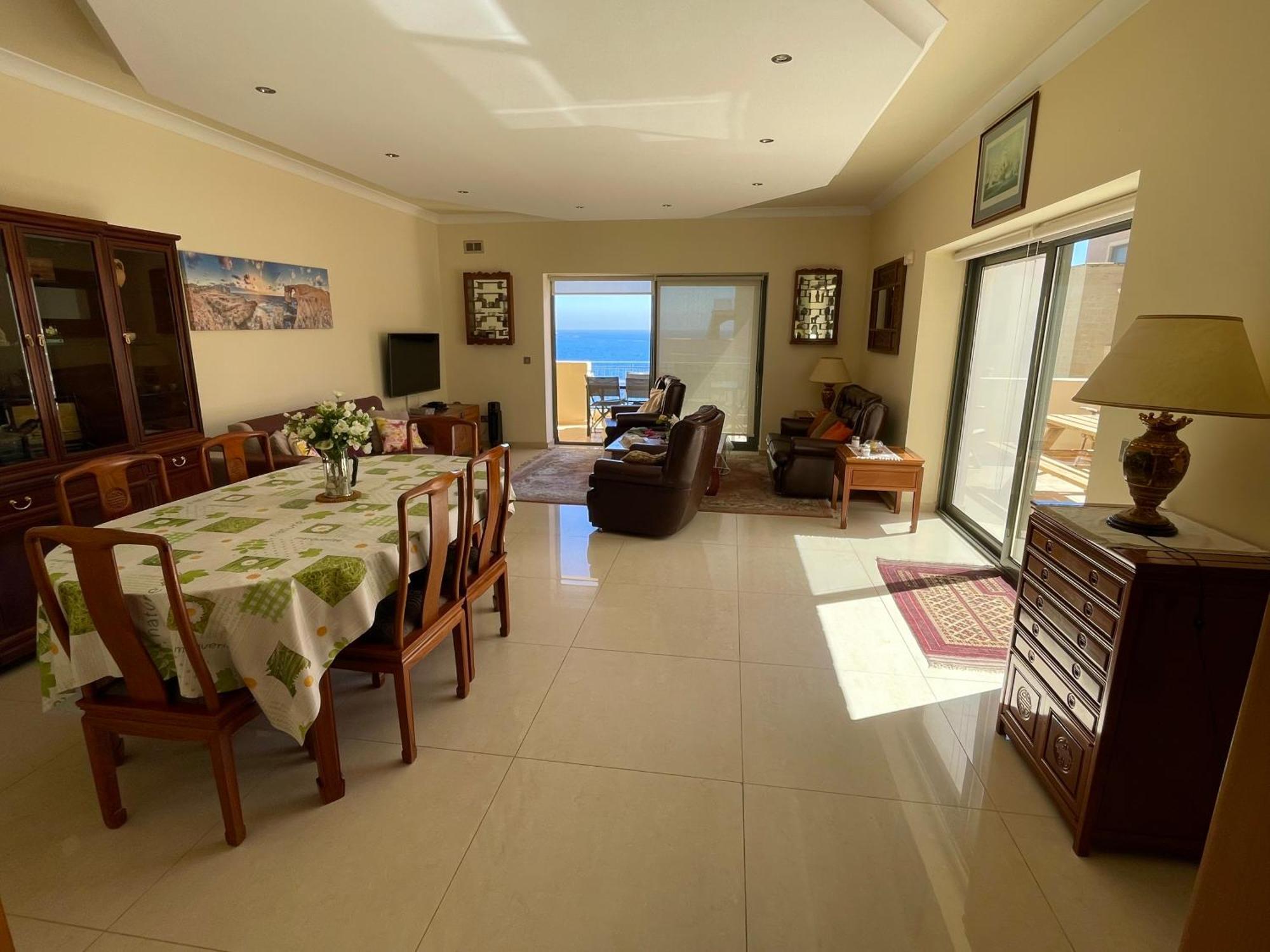 Spacious Luxurious Apartment With Seaview Mellieħa Habitación foto
